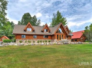 8596 W Us Highway 2, Manistique, MI 49854