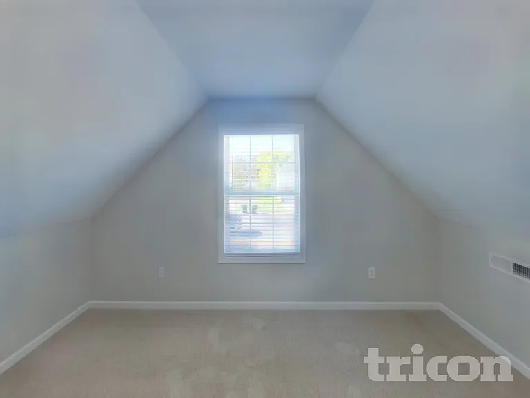 1510 Ballater Dr — Photo 16