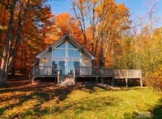 5119 Blue Lake Dr, Gladwin, MI 48624