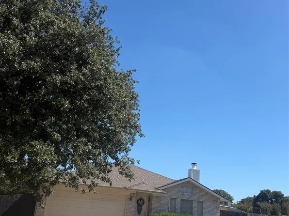 202 Lancelot Dr, Weatherford, TX 76086