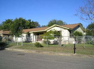 300 Mack Hollimon Dr, Kerrville, TX 78028