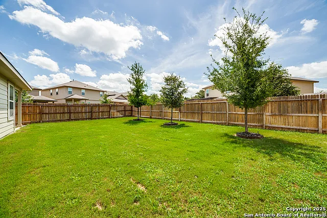 4230 Laterite Trl — Photo 24