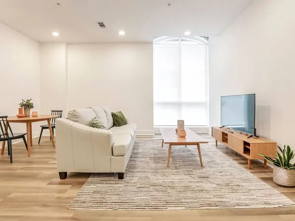 1050 Annunciation St, New Orleans, LA