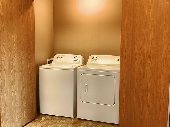 Washer and Dryer Included