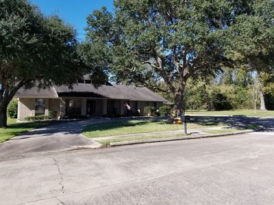 105 Featherstone Ct, Liberty, TX, 77575
