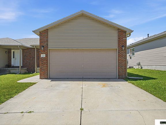 3rd image of 7229 Dorchester Ct