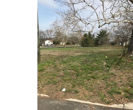 2nd image of 323 Odonnells Ln