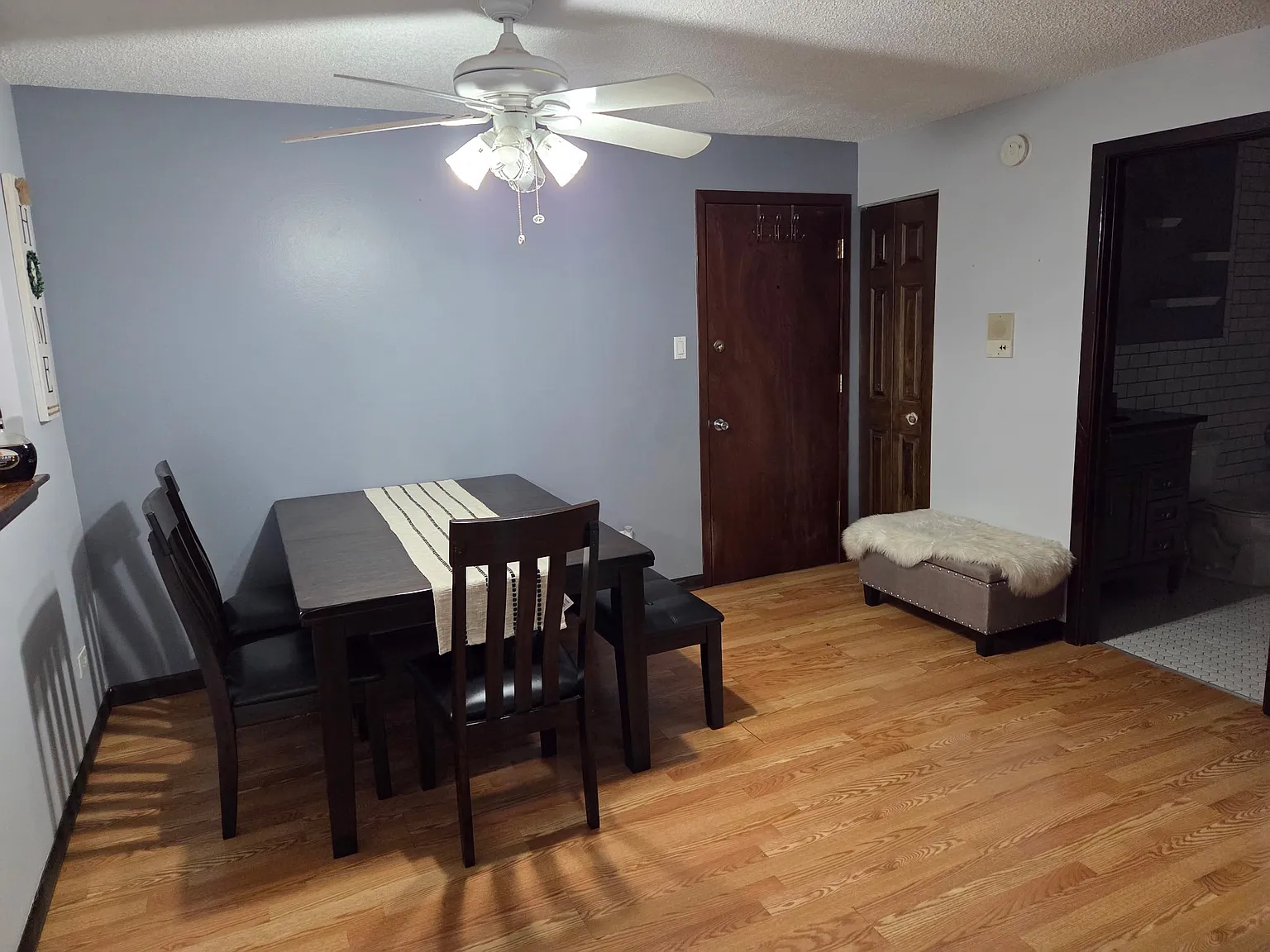 9708 Nottingham Avenue — Photo 4