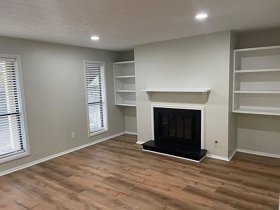 Front Family room / Entertainment / Living room