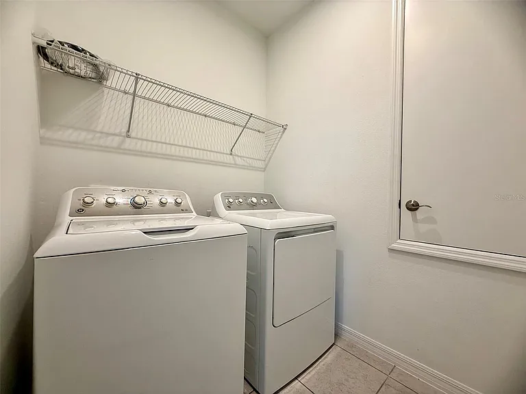 1306 Normandy Dr — Photo 25
