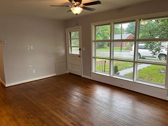 2nd image of 2531 Durham St NW