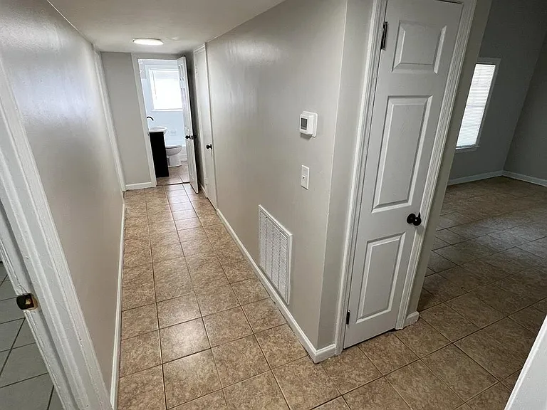 905 Wright Dr #905 — Photo 11