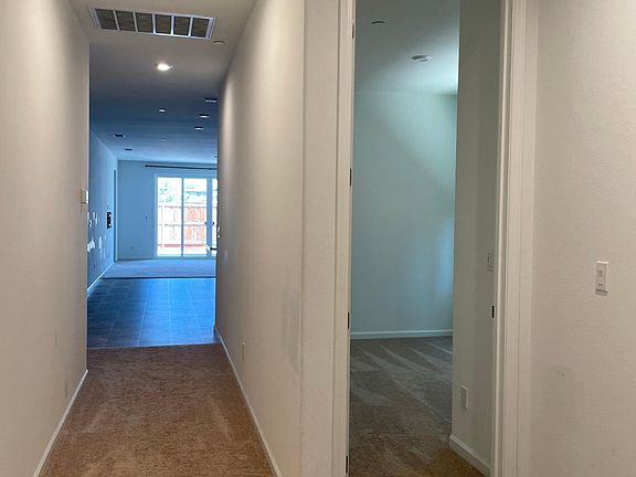 Entry way