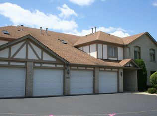 6401 Pine Trl APT 4, Tinley Park, IL 60477