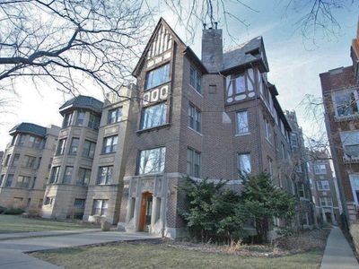 1354 W Greenleaf Ave APT 3A, Chicago, IL, 60626
