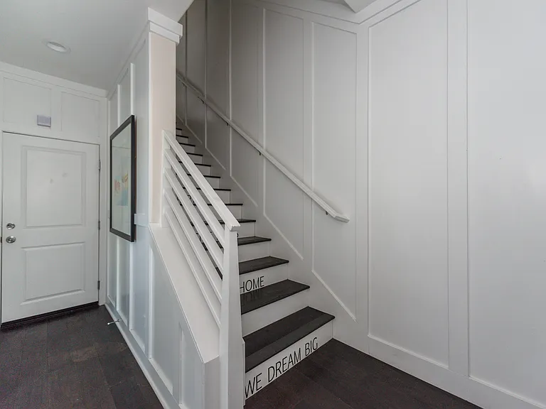 15862 Ellington Way — Photo 3