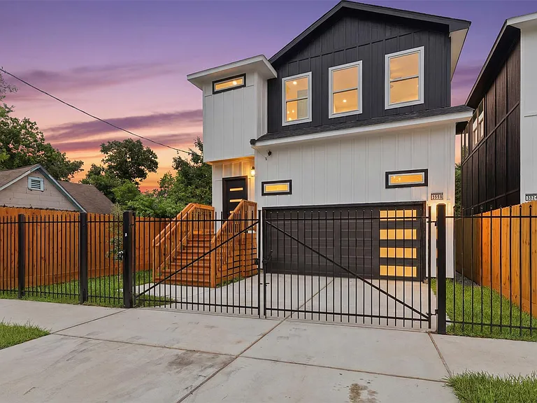 3806 Sayers St — Photo 24