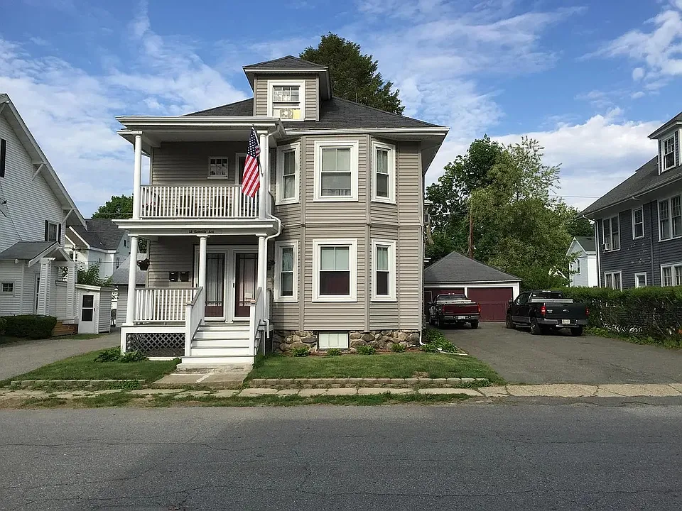 18 Lamoille Ave #2