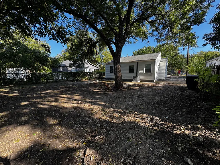 6529 Lockheed Ave — Photo 16