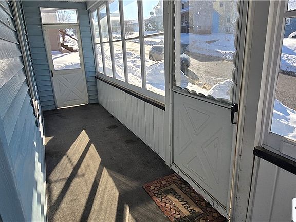 5th image of 210 Welsh St