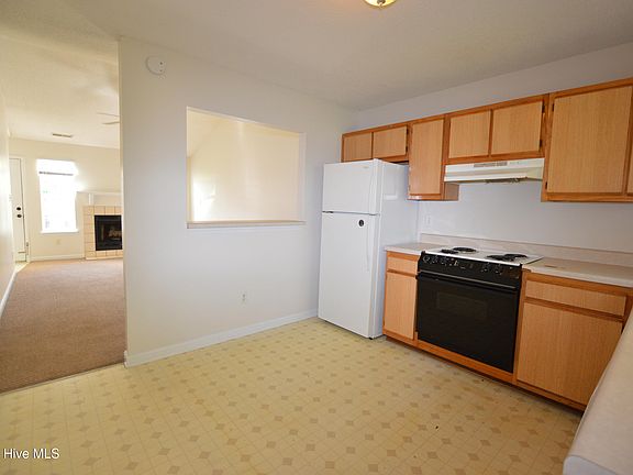 5th image of 163 Brenda Drive