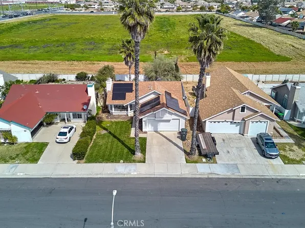 66 Chant St, Perris, CA 92571
