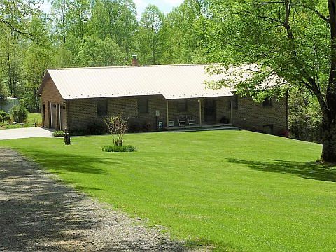 Tidy & low maintenance. 