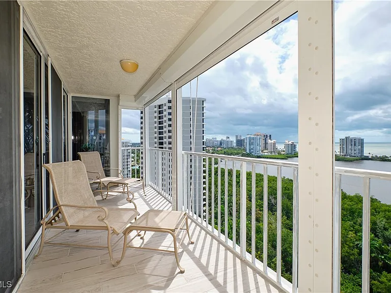 5550 Heron Point Dr #1601 — Photo 32