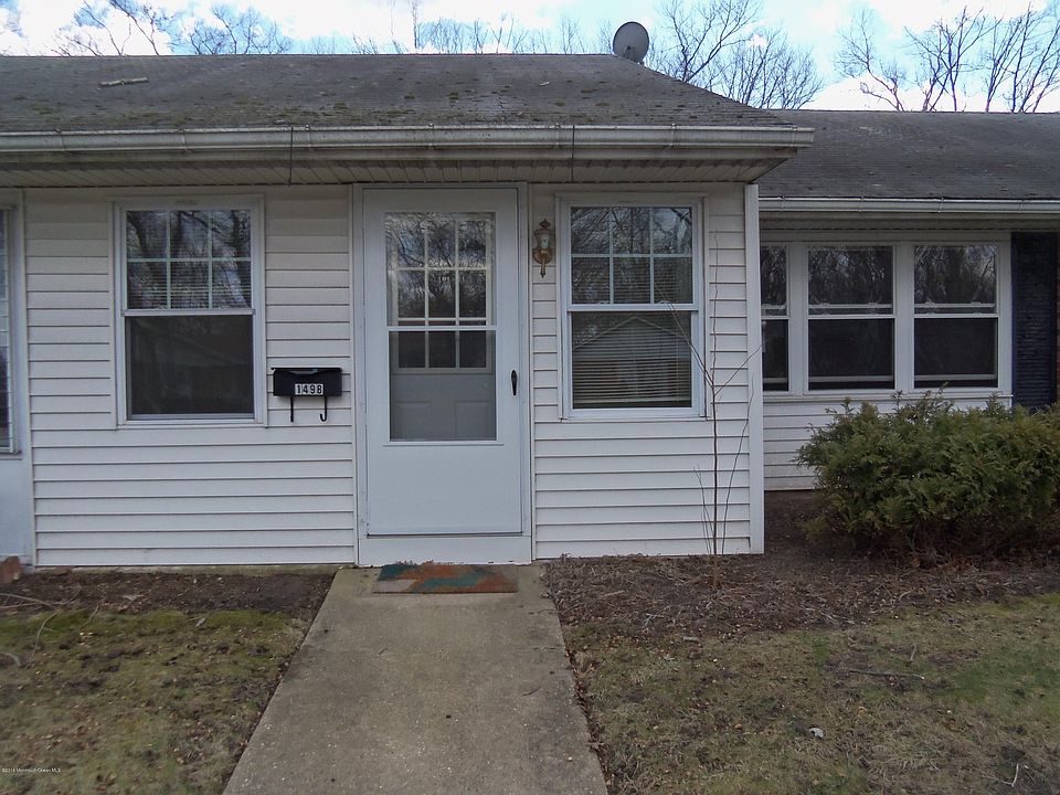 1st image of 149 Buckingham Drive #B