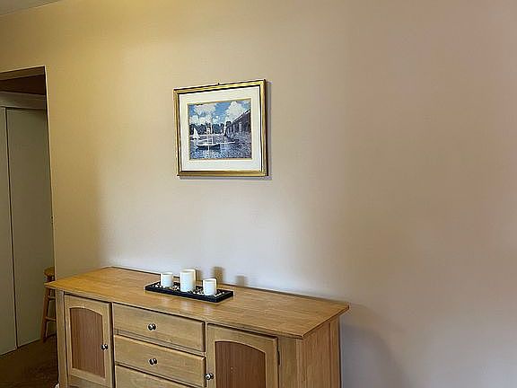 3rd image of 25 Elizabeth St APT 3F