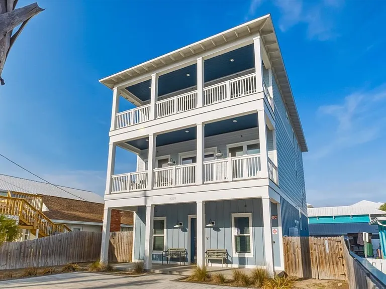 8320 Surf Dr — Photo 46