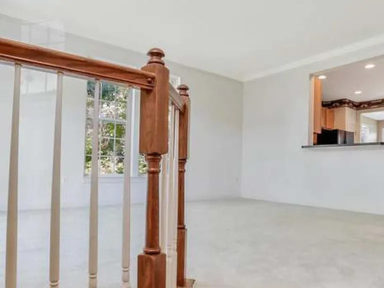 17802 Farragut Way — Photo 10