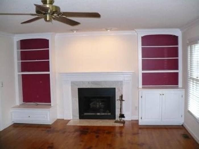2nd image of 10600 Dolphin Pl