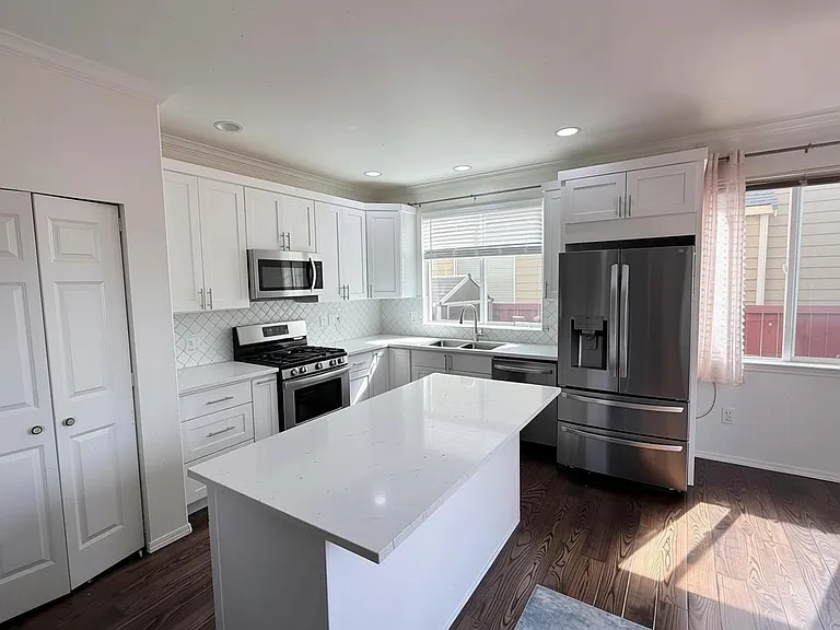 2622 Burley Dr — Photo 8