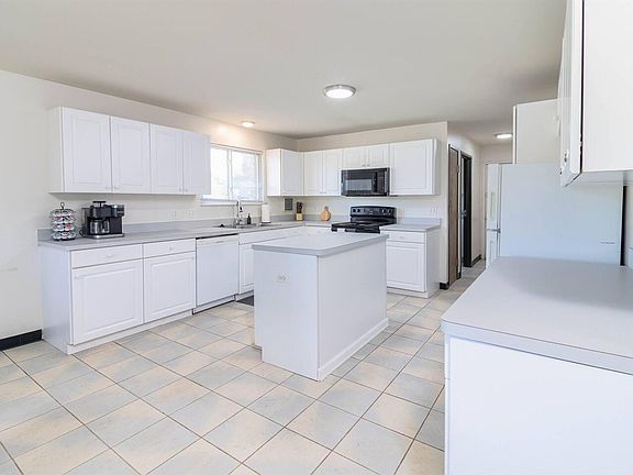 4th image of 53361 Zachary Dr #Id1032311p