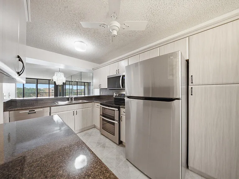6539 Coral Lake Dr #403 — Photo 7