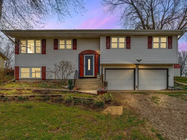 7700 Trail Rd, Meriden, KS 66512