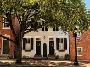 109 S Lee St, Alexandria, VA 22314