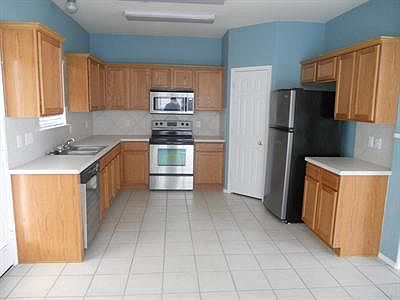 4th image of 4406 Sydney Harbour Ct