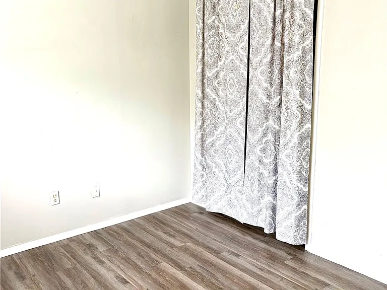 2406 Blanco Dr #D — Photo 16