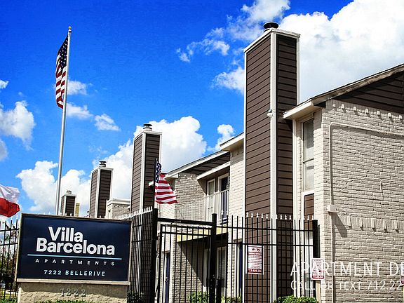 2nd image of 7211 Bellerive Dr #3157