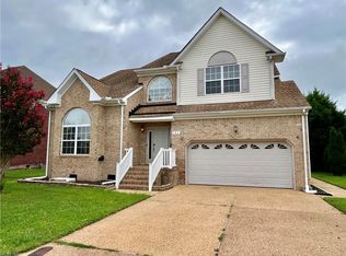 104 Niblick Cir, Suffolk, VA 23434