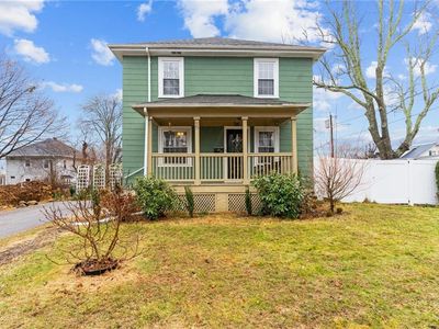 76 Lexington Ave, West Warwick, RI, 02893