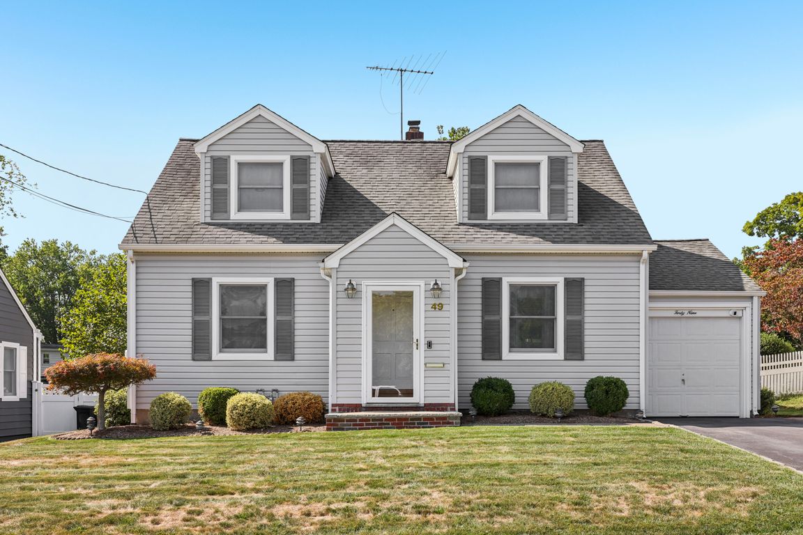 Knollwood Ter-S1609-001.jpg