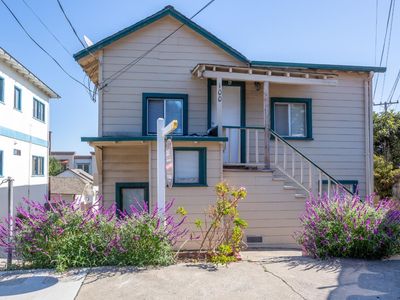 Hawthorne St, Monterey, CA, 93940