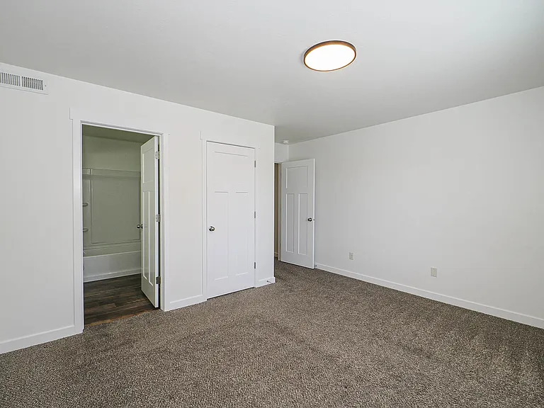 14436 S Ferndale Way — Photo 9