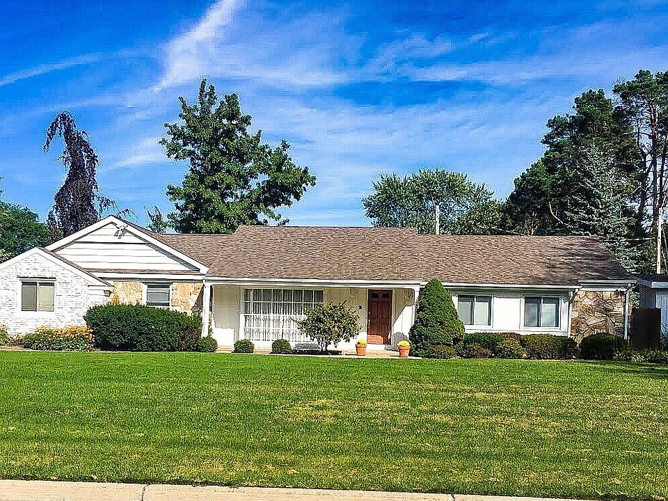 1st image of 3435 Highland Dr