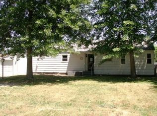 1551 N Central Ave, Monett, MO 65708