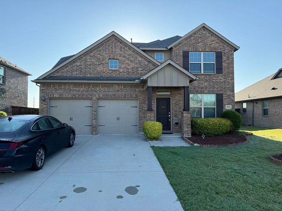 1st image of 841 Gray Wolf Dr