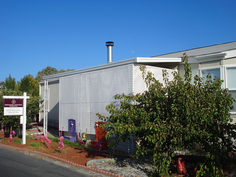 Nice, Newer, corner location